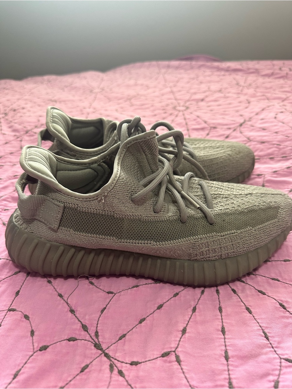 adidas Yeezy Boost 350 V2 "Earth"sneakers size 8 1/2
